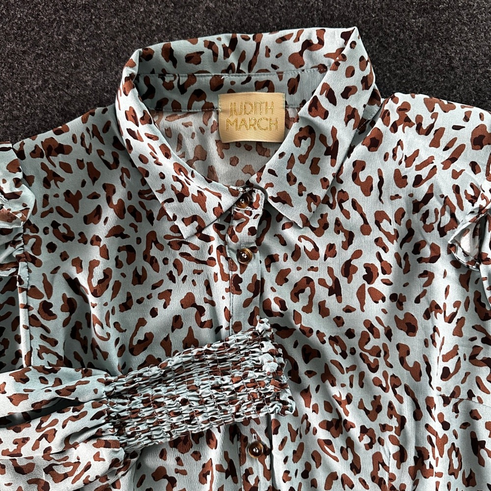 Judith March Blue Leopard Print Ruffle Shoulder Smocked‎ Cuff Button Down Blouse